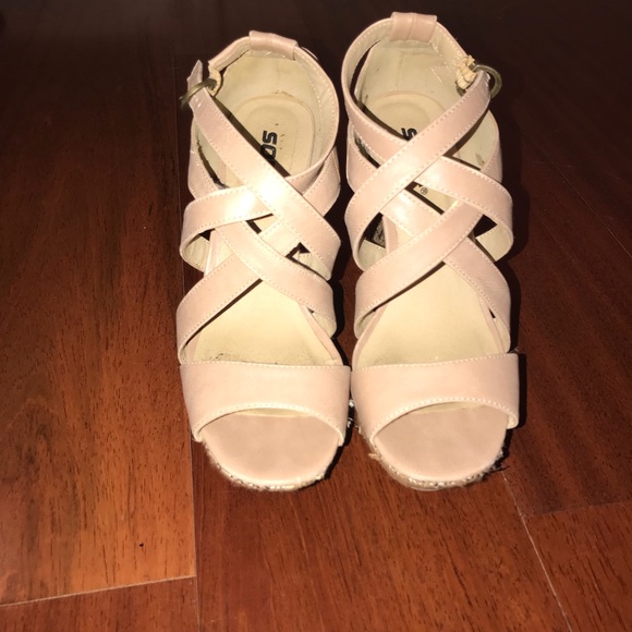 Wedges - Picture 3 of 3